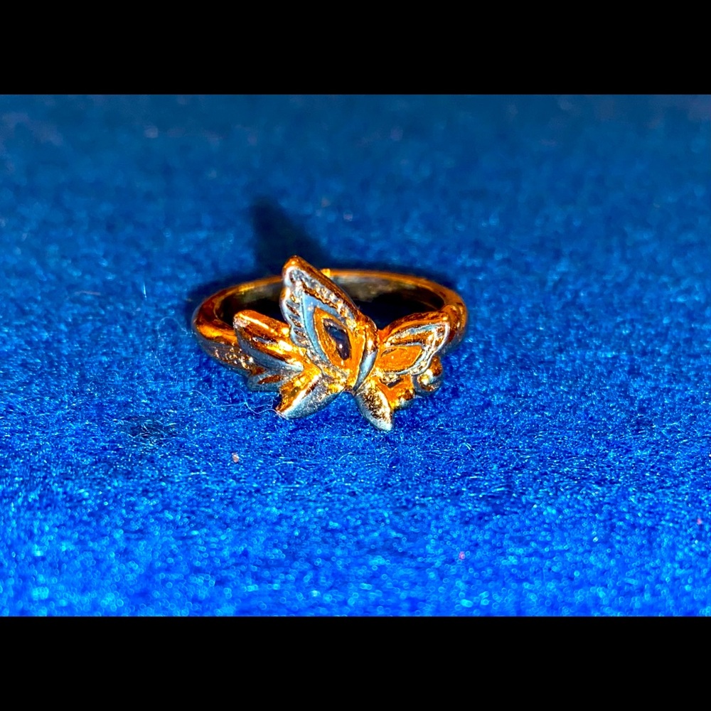 Simple Goldtone Butterfly Ring